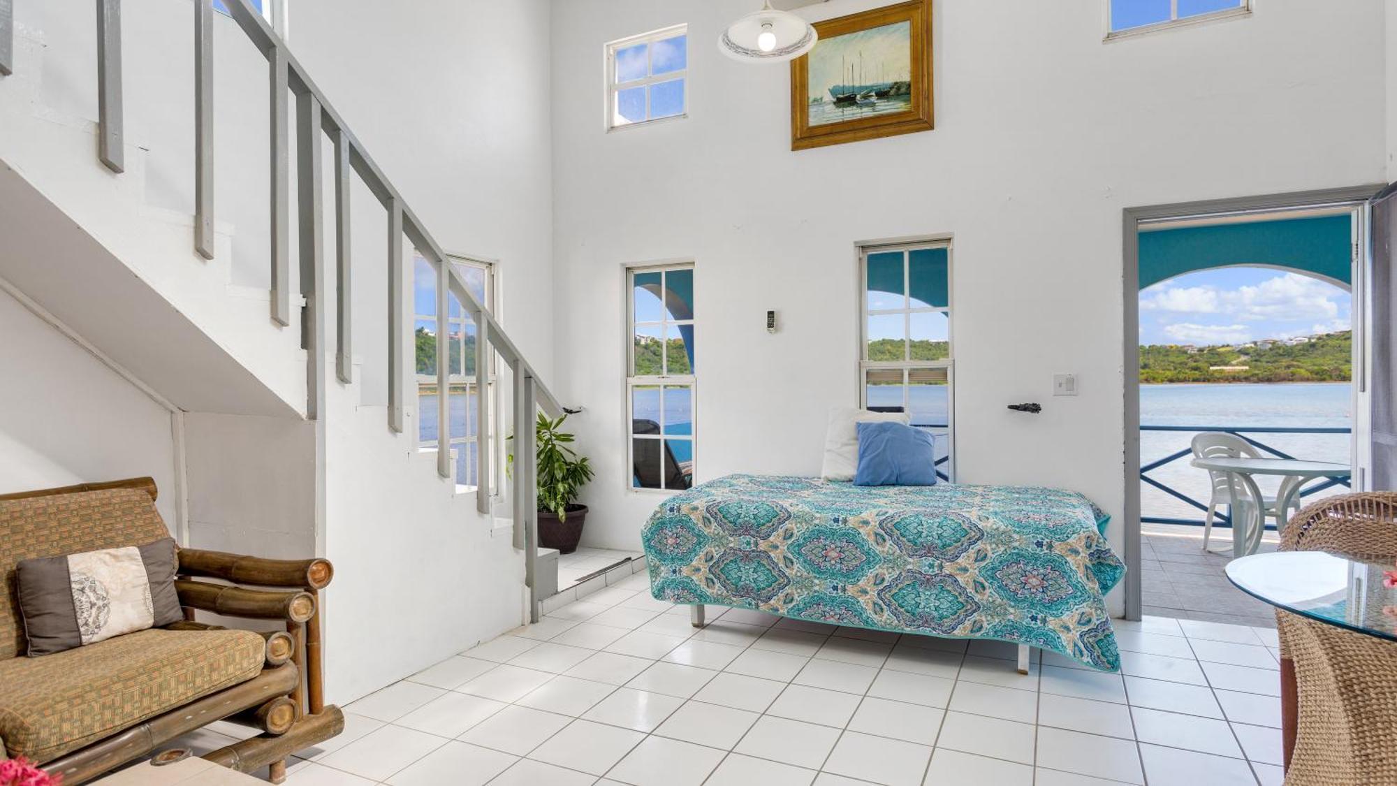 Edwards Guesthouse Sandy Ground Village Extérieur photo